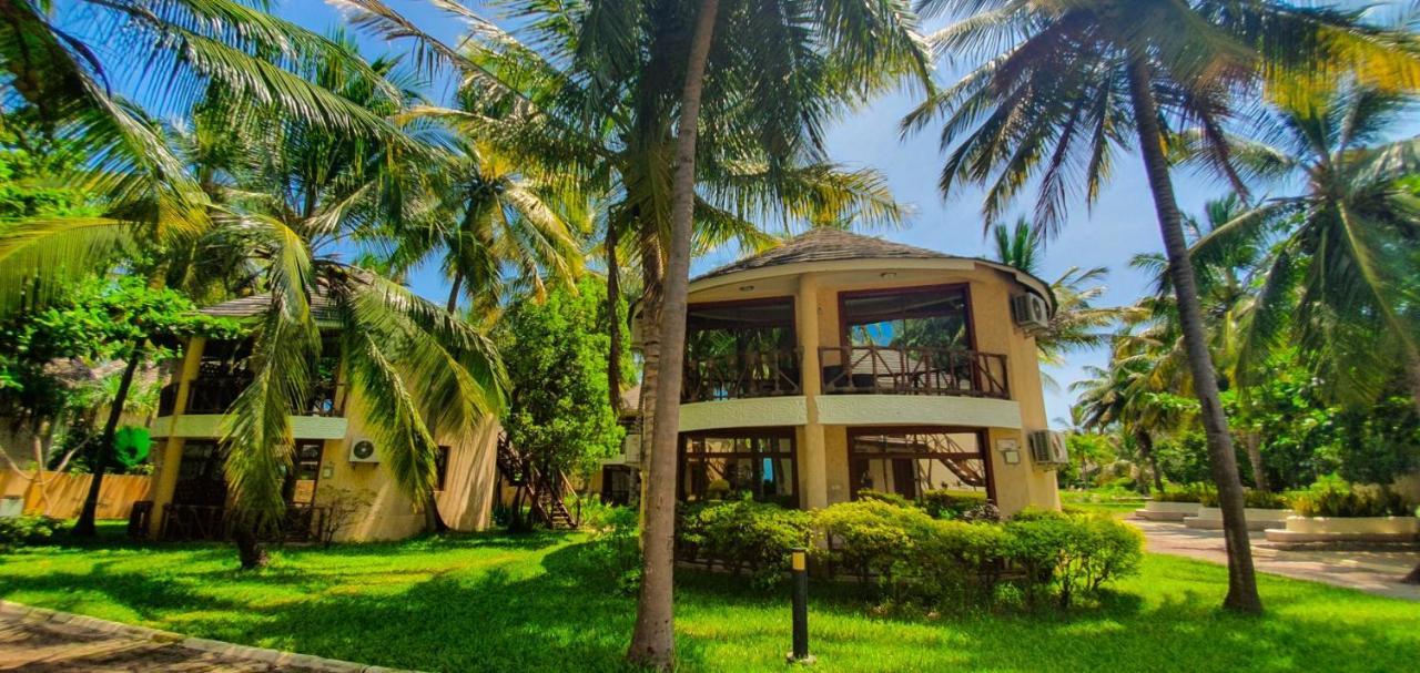 Ahg Maya Bay Resort & Spa Michamvi Exterior foto