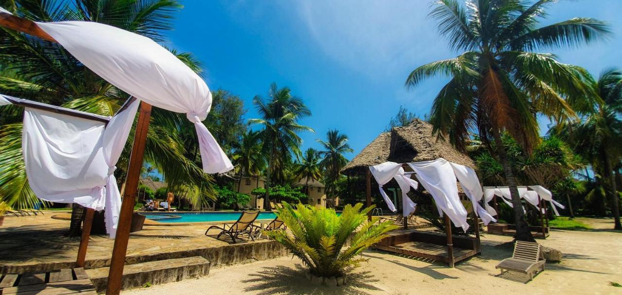 Ahg Maya Bay Resort & Spa Michamvi Exterior foto