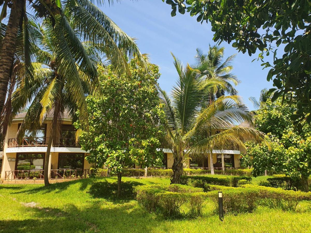 Ahg Maya Bay Resort & Spa Michamvi Exterior foto